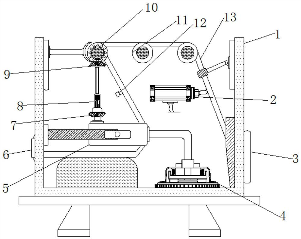 Garment production cutting device adopting capture structure to realize cutting