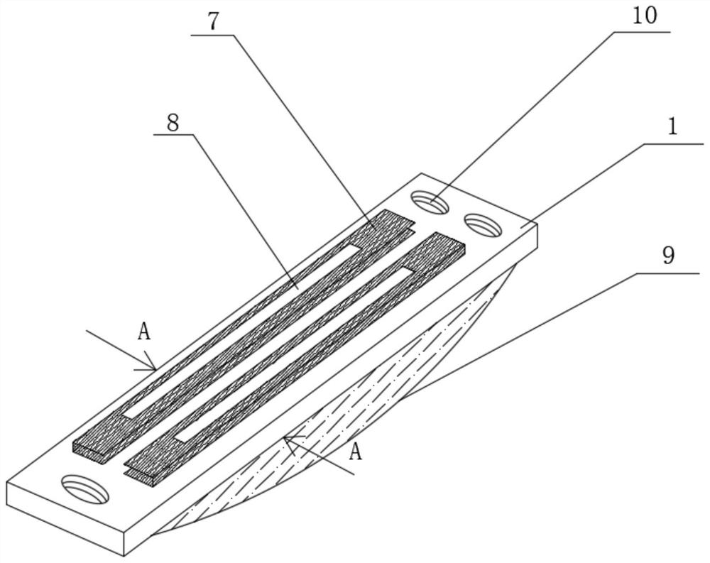 Nodular cast iron pipeline support device for tunnel