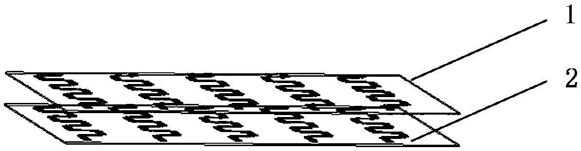 Curvilinear circular polarizer