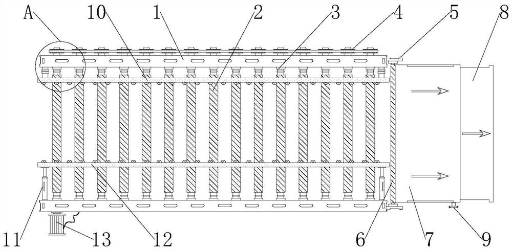 Conveying roller machine capable of preventing materials from deviating