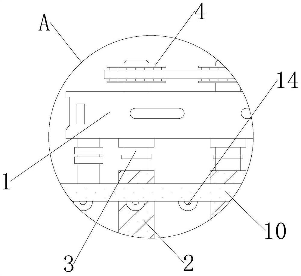 Conveying roller machine capable of preventing materials from deviating