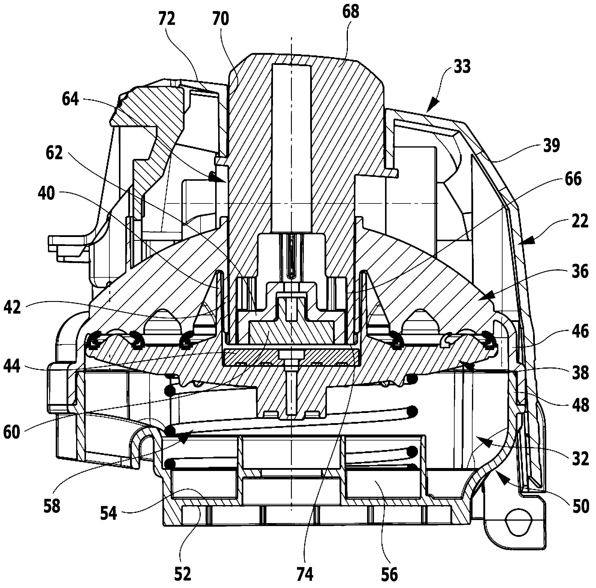 Vacuum cleaner having an external-air valve for filter cleaning