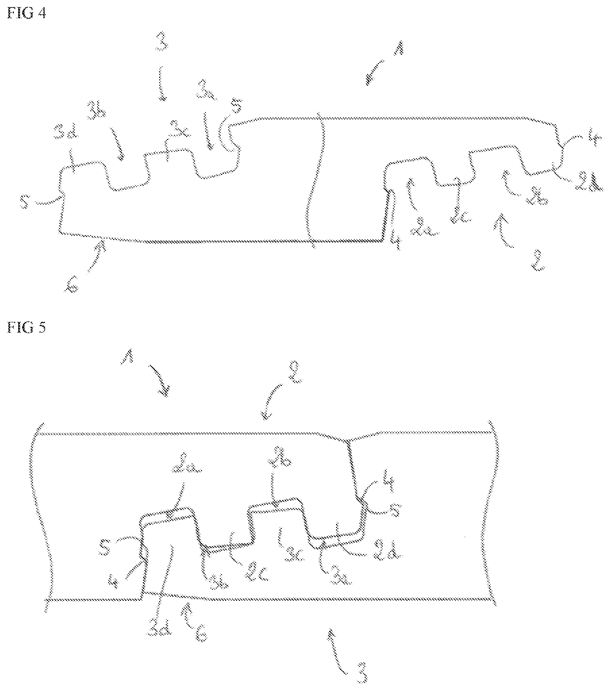 Panel with vertical assembly for producing a covering