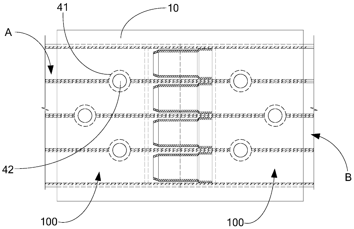 High-strength joint construction device suitable for composite cavity components