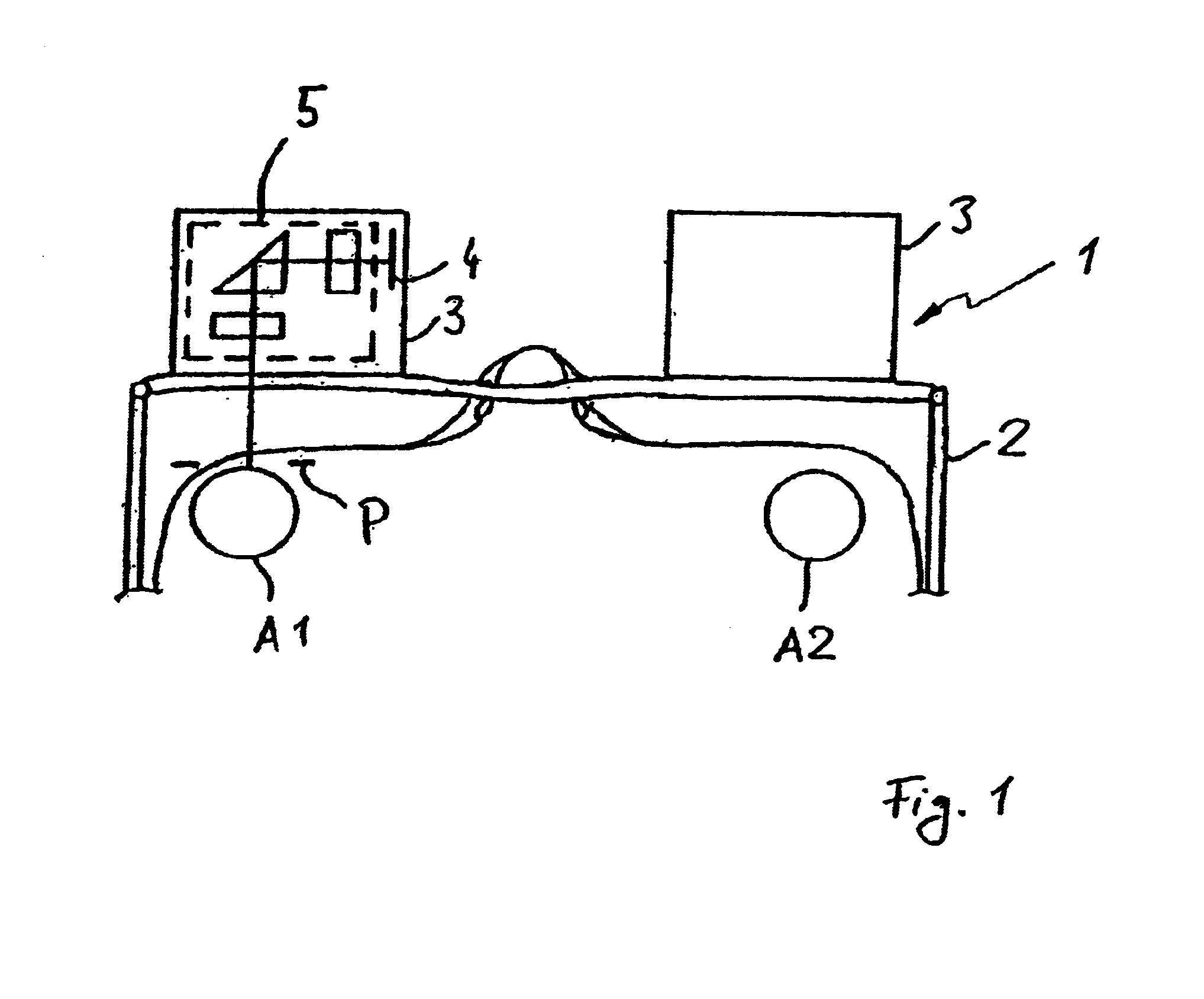 HMD device with imaging optics comprising an aspheric surface