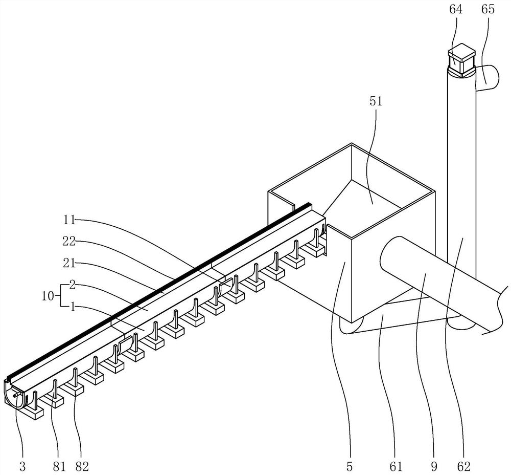 Novel linear drainage ditch structure for permeable drainage pavement