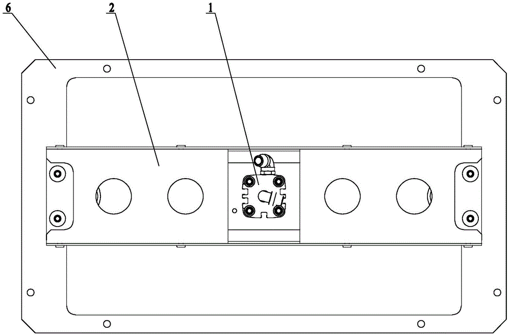 Air conditioning buffer pressure wave protection device for rail transit vehicles