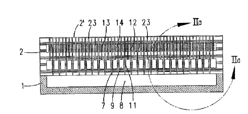 Semiconductor processing device and gas spray head cooling plate thereof