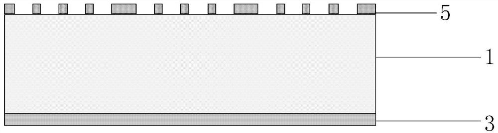 Miniature gas chromatographic column capable of using air as carrier gas and manufacturing method thereof