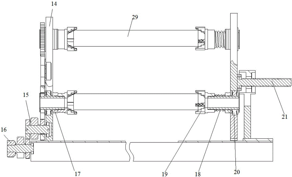 Inside and outside spraying production equipment for pipe and pipe production method