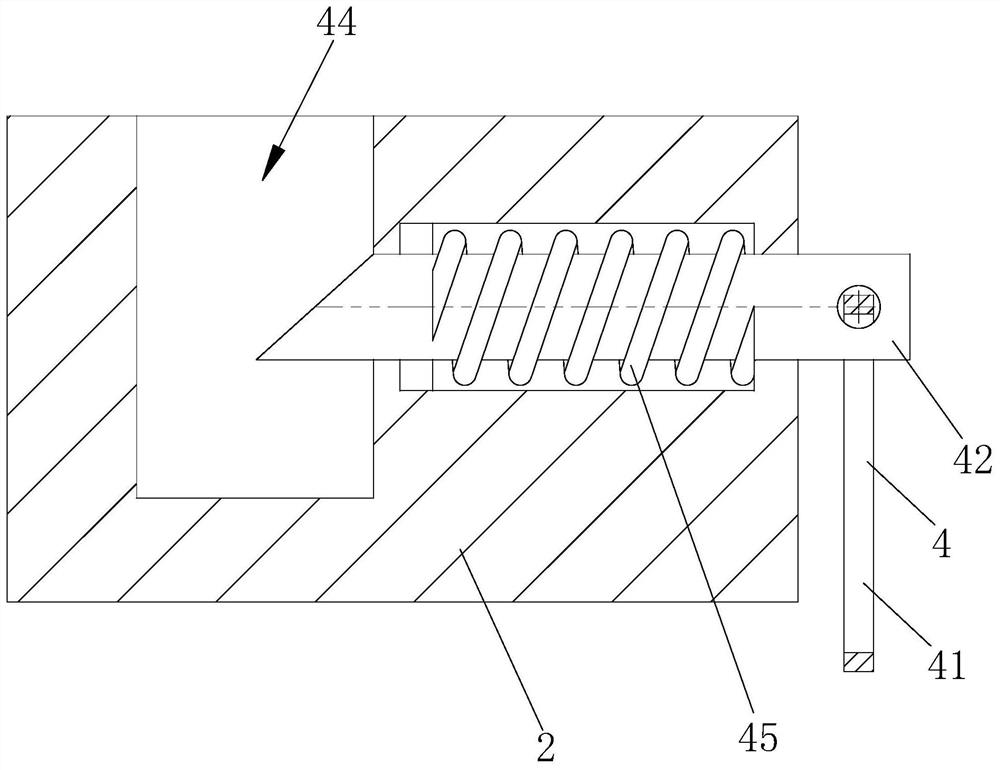 Assembly facilitating outdoor fixing and supporting of infrared detector