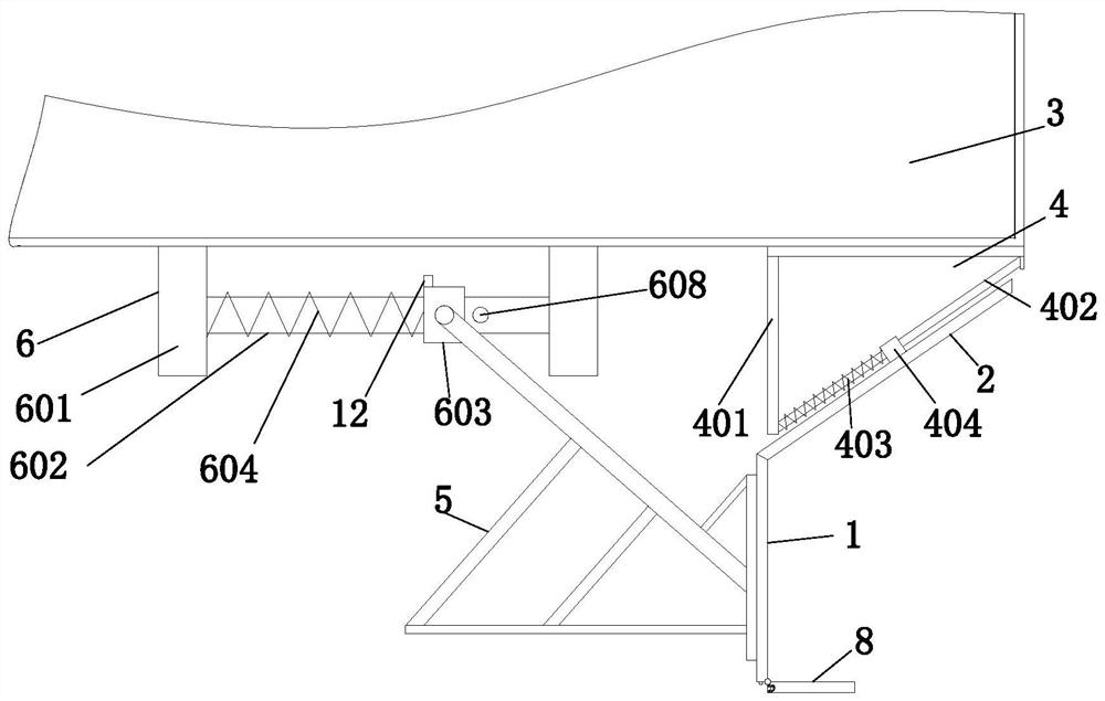 Anti-collision device at rear of large freight vehicle