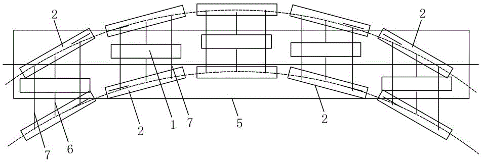 Framework-free type levitation chassis with traction linear motor arranged in center and magnetically levitated train