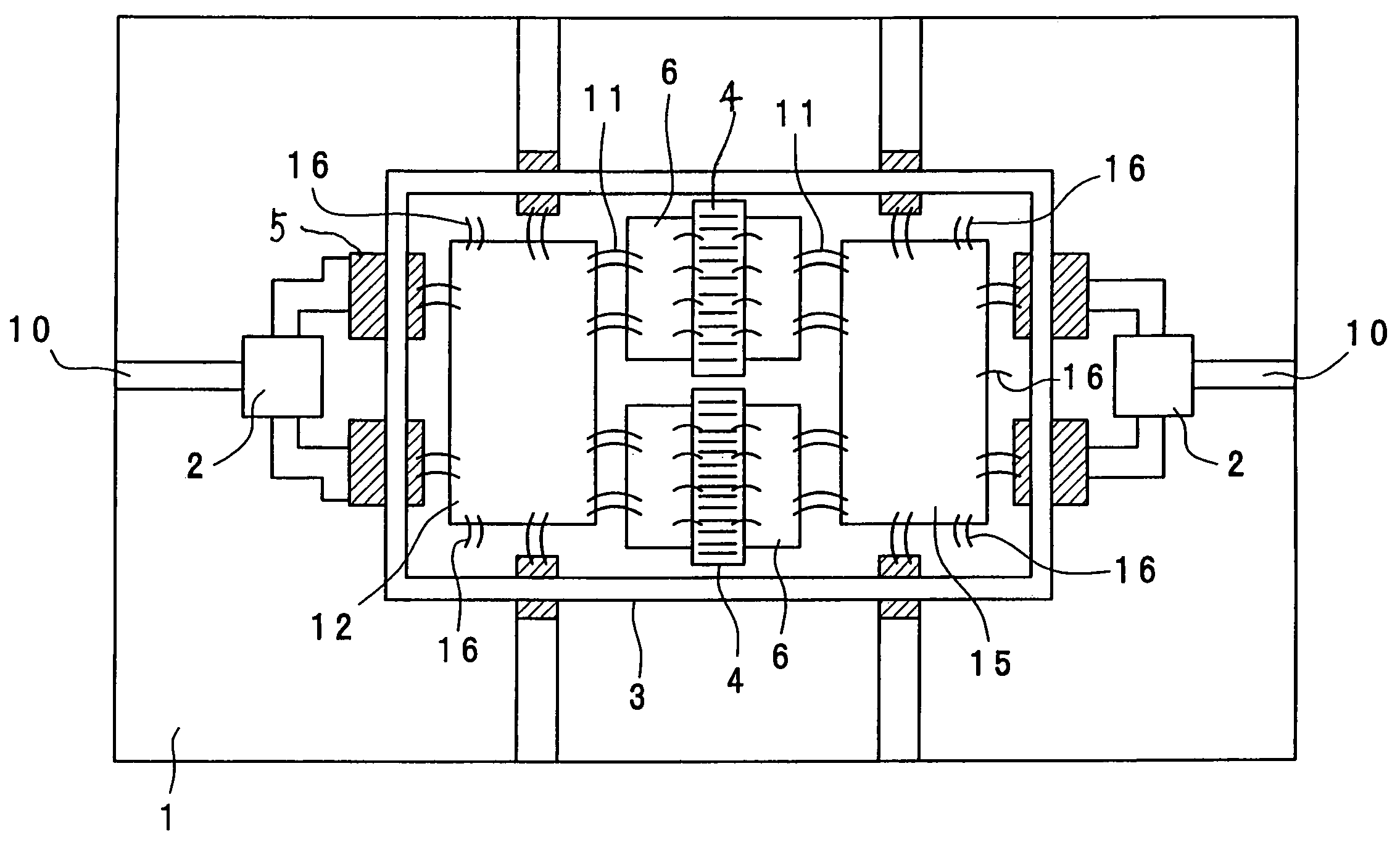 Semiconductor device having balanced circuit for use in high frequency band