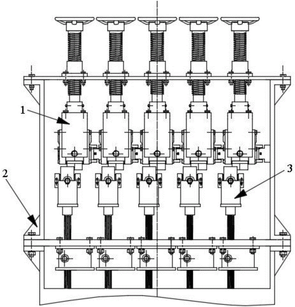 Double-curvature plate roller bending forming device