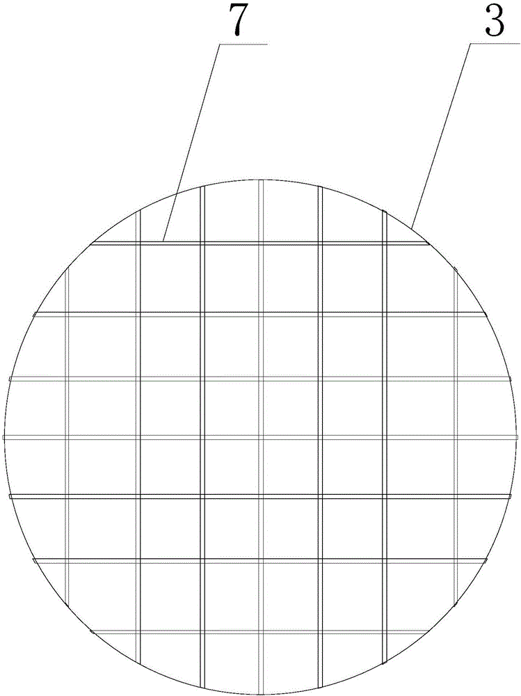 Floor lamp with heat insulation and anti-scald functions