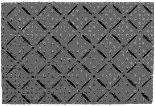 Elastic ground mat for artificial turf and preparation method of elastic ground mat