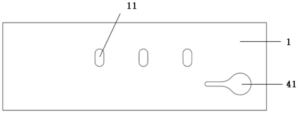 Micro-fluidic distribution chip