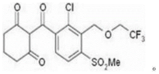 Weeding compound containing tembotrions, atrazine and isoxadifen-ethyl