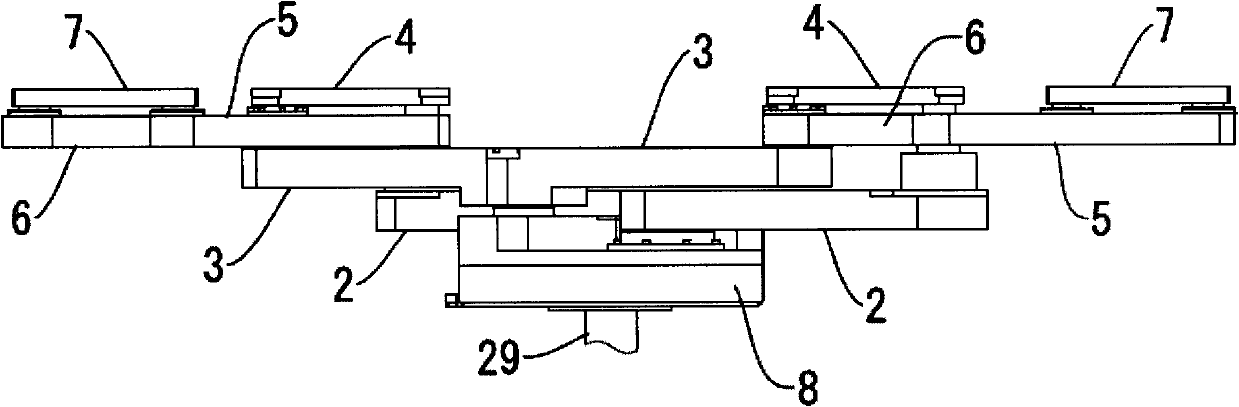 Arm mechanism and vacuum robot with the mechanism