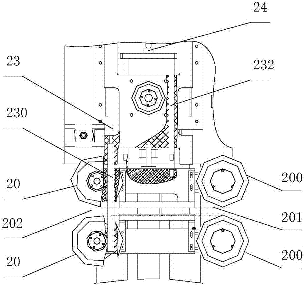 Extruding and pulling device for cable loose tubes