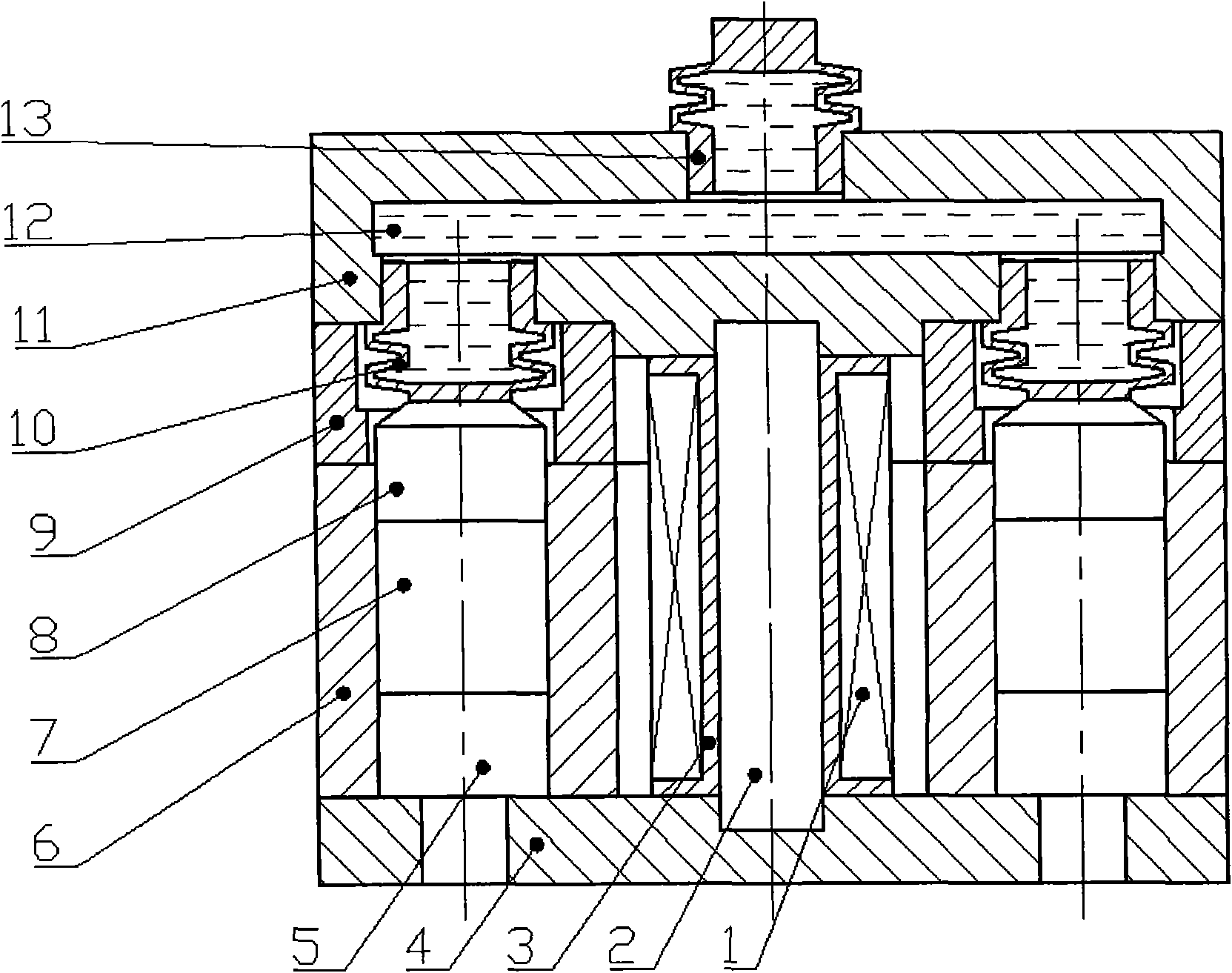 Giant magnetostriction parallel micrometric displacement actuator