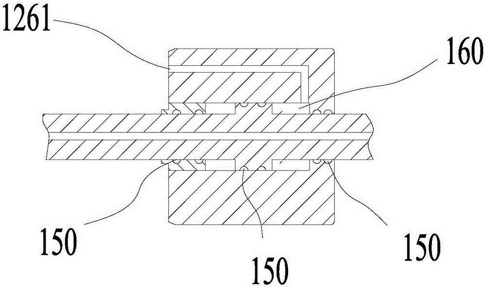 Gas pipe plugging device and plugging method