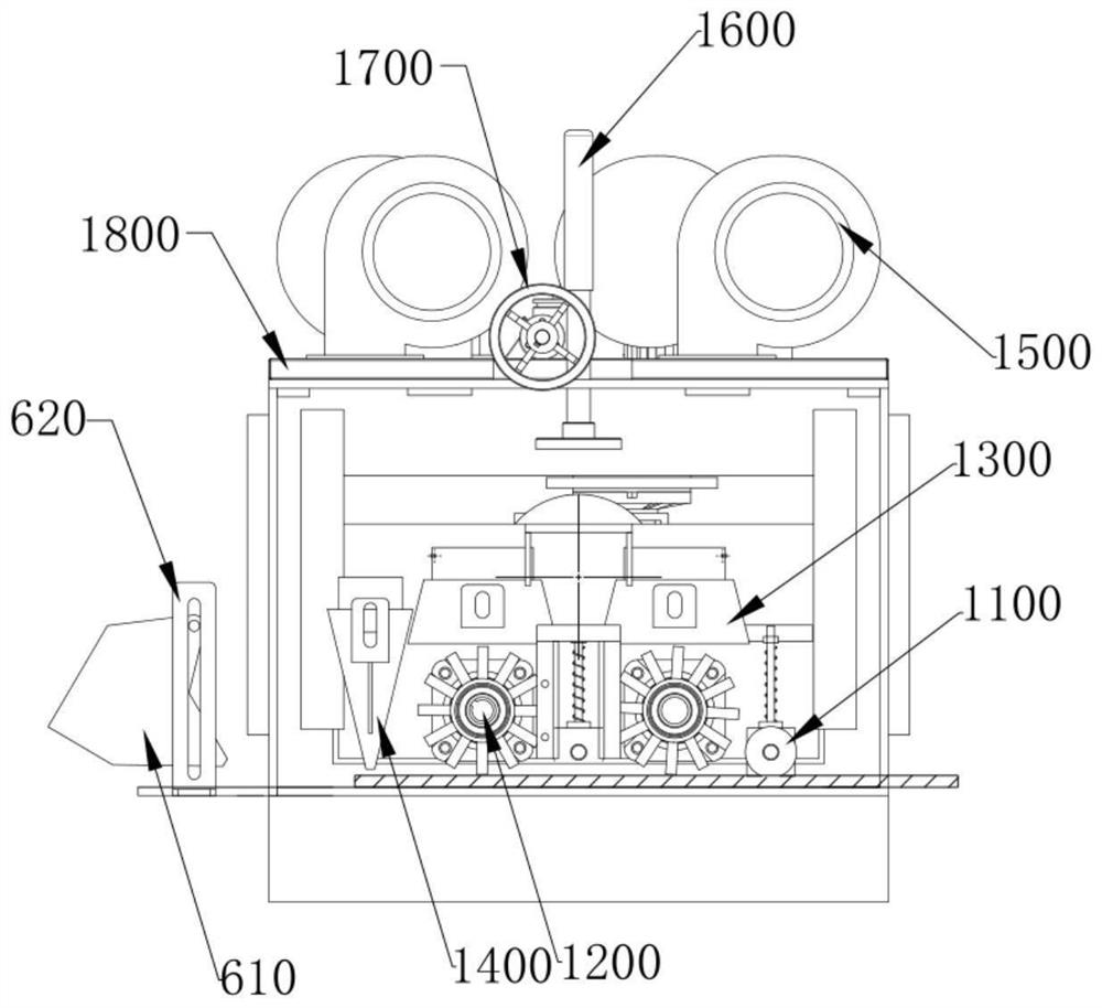 Plate omni-directional cleaning device and plate cleaning process