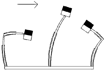 Magnetic coupling multi-beam piezoelectric energy capture device and bistable realization method thereof