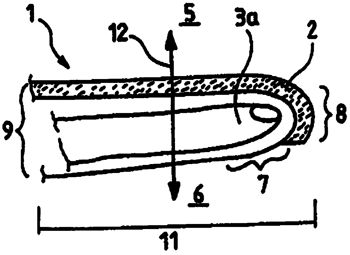 Protective glove for shielding penetrating radiation