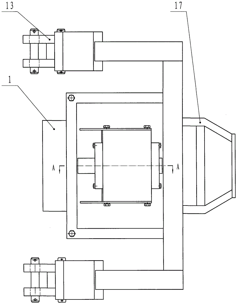 Vertical shaft rotary traction mechanism of forage harvesting and flattening machine