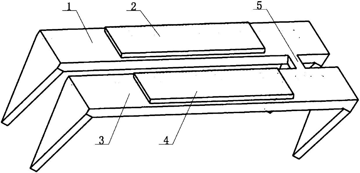 Piezoelectric driving-based crawling actuator and working method thereof