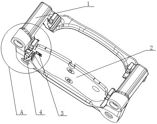 Active returning mechanism for friction plate