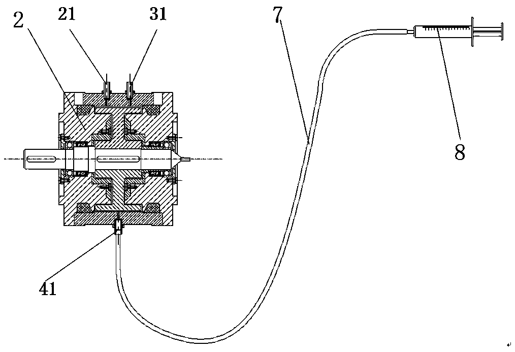 Magnetorheological damper and magnetorheological fluid perfusion method