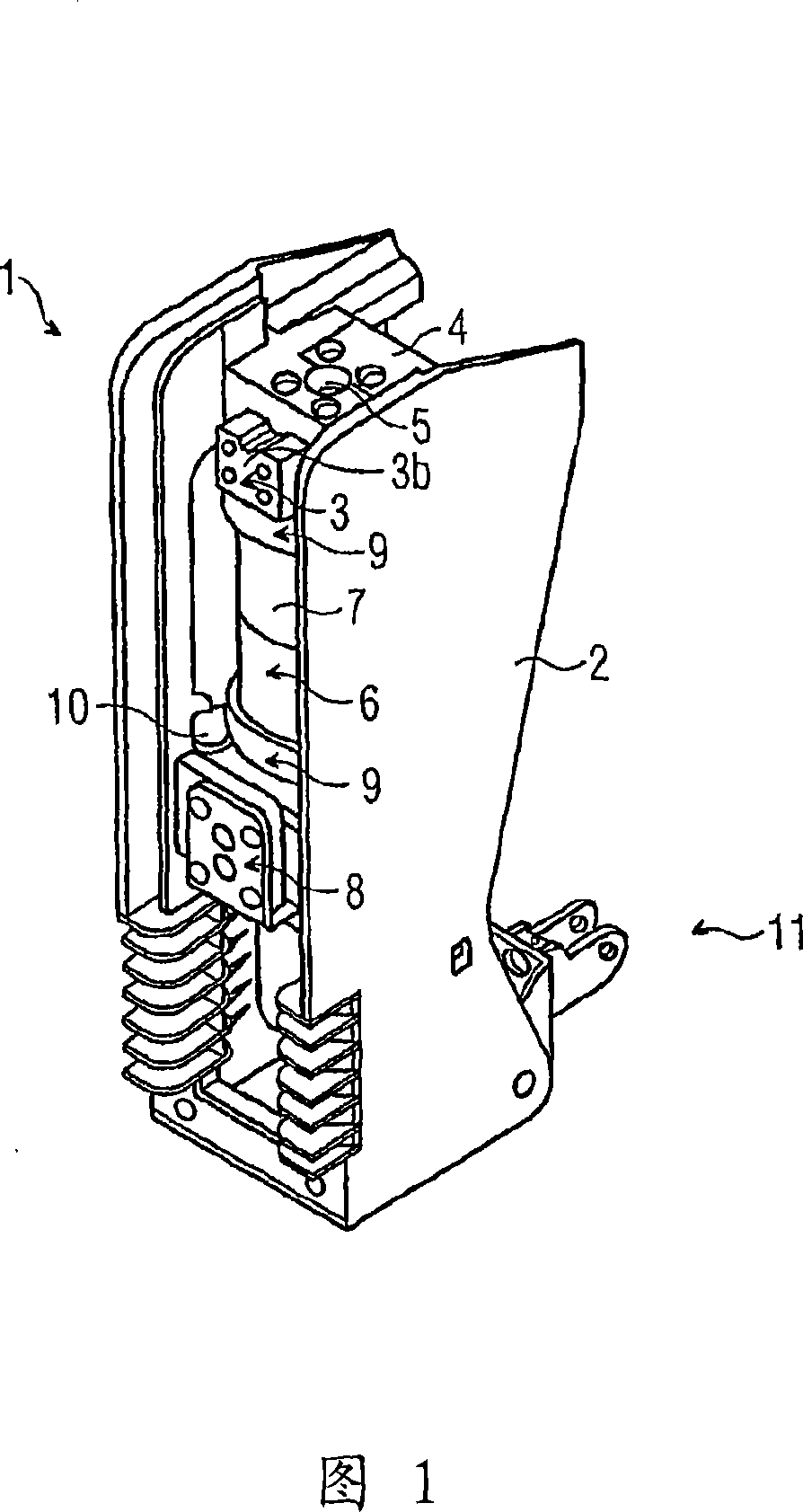 Fixing device with field control characteristic