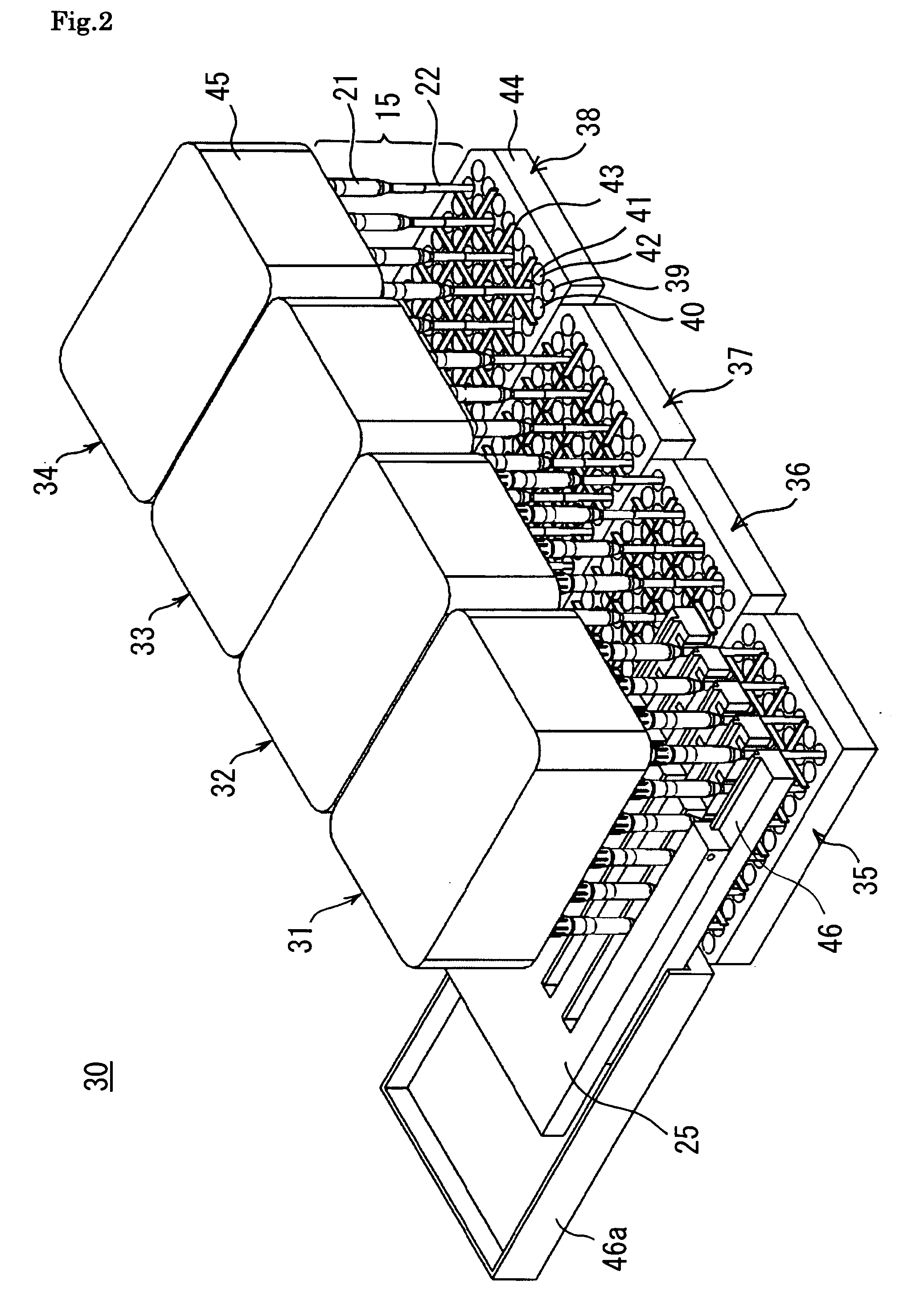 Micro plate treating device and micro plate treating method