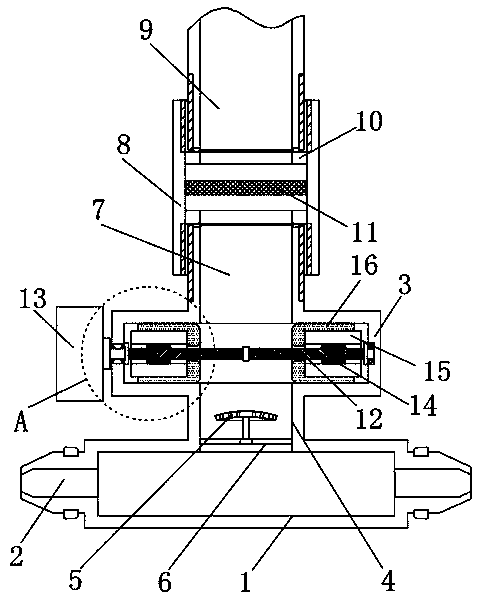 Purifying and filtering device used for humidifying airway of tracheotomy patient