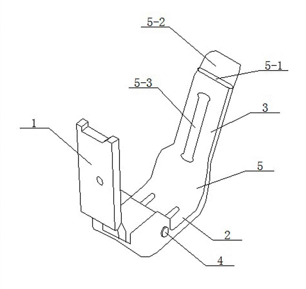 Sewing machine pressing foot with cloth feeding sleeve body