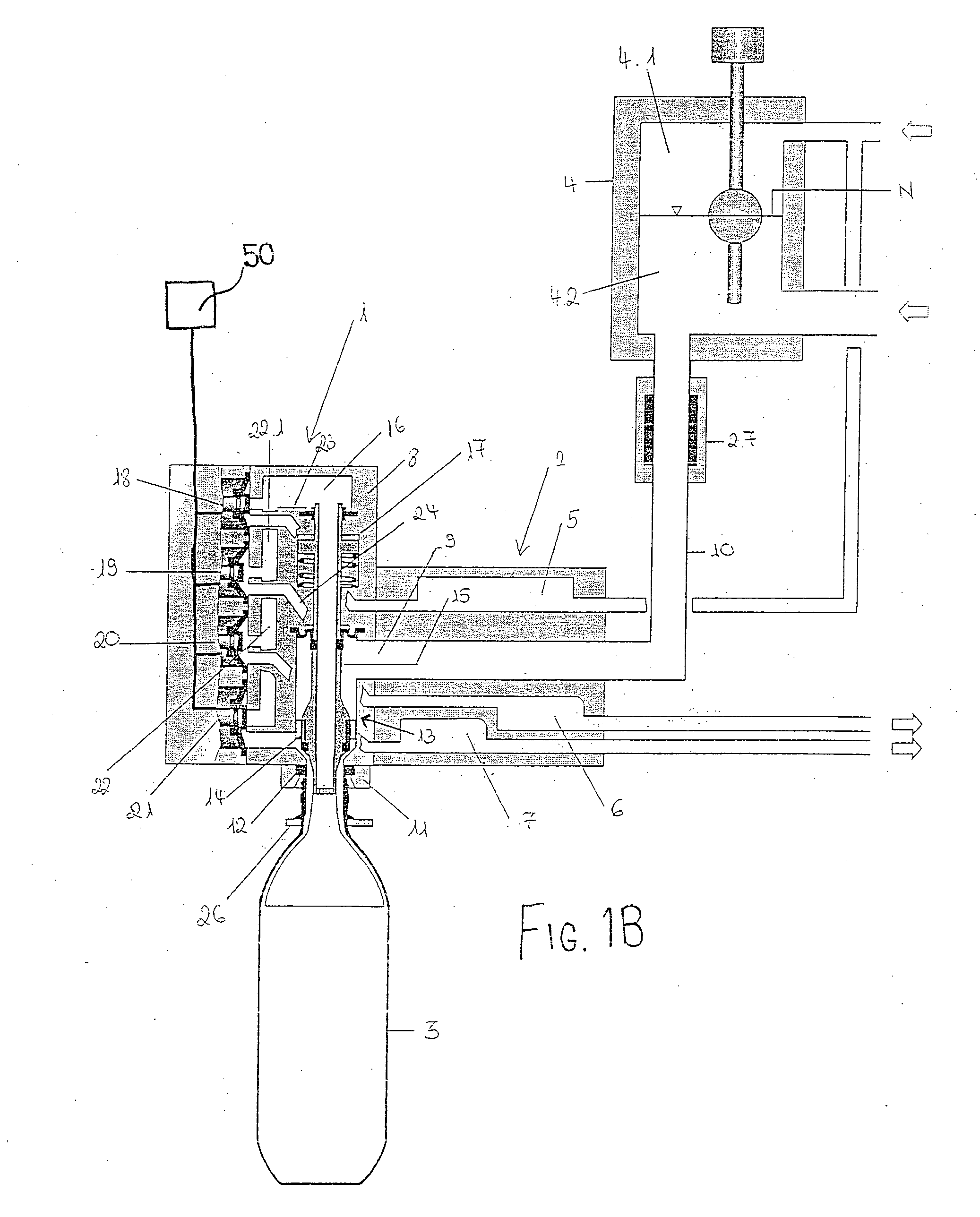 Beverage bottling plant for filling bottles with a liquid beverage filling material having a filling device and a filling machine having such a filling device