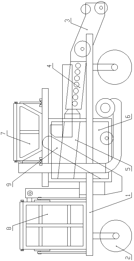 Self-propelled peanut gathering harvester