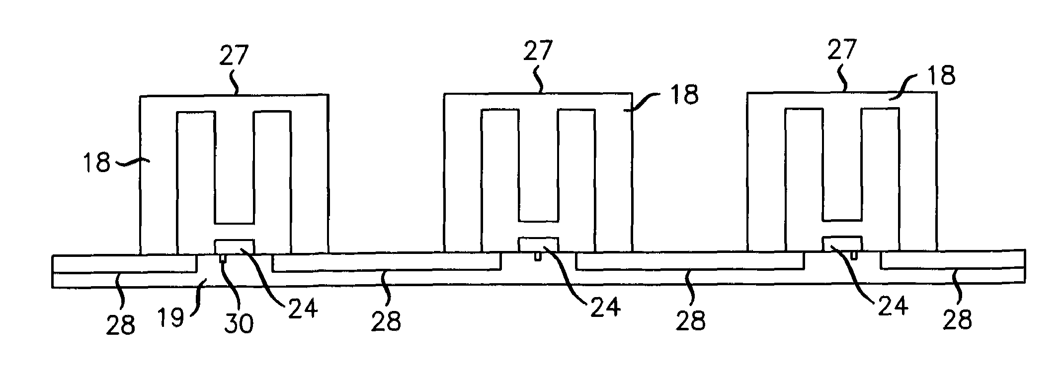 Re-entrant resonant cavities and method of manufacturing such cavities