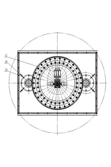 Back-clearance-free transmission method for large high-precision rotating disc