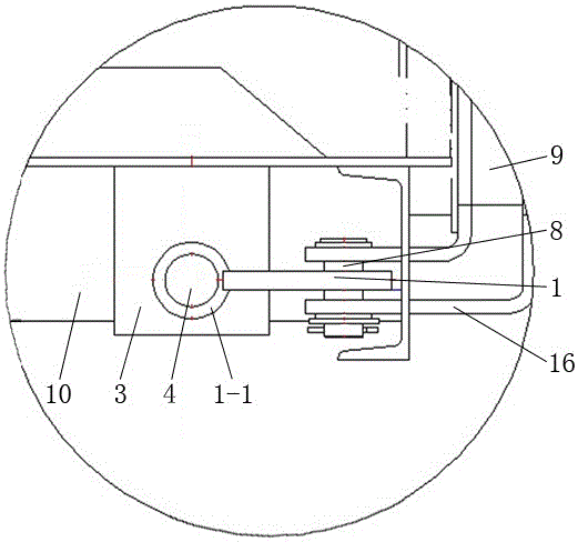 Rear door locking device of self-unloading muck truck