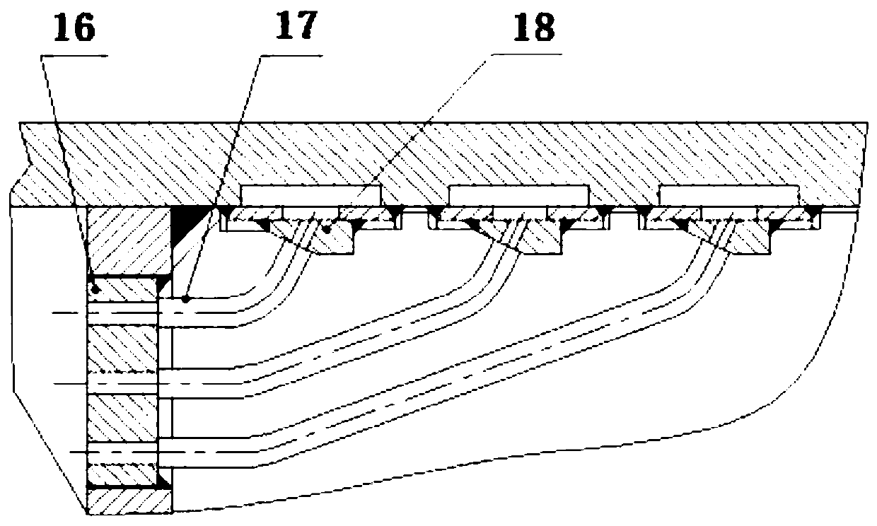 Shield tunneling machine with end face freezing system and protection method thereof