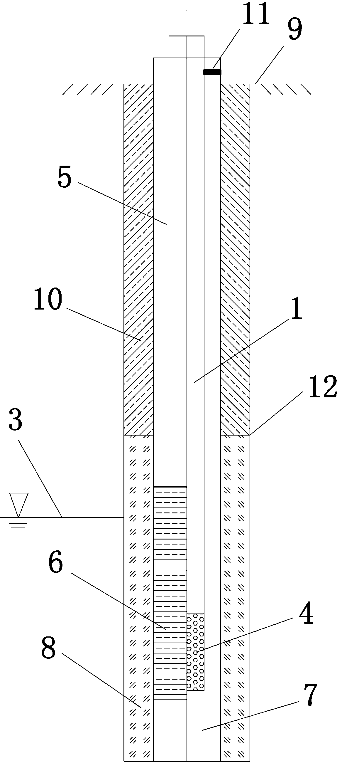 Underground water monitoring well and mounting method thereof