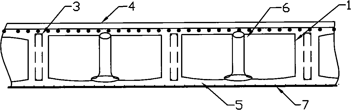 Cast-in-situ hollow floor for storing and recycling heat energy and preparation method thereof