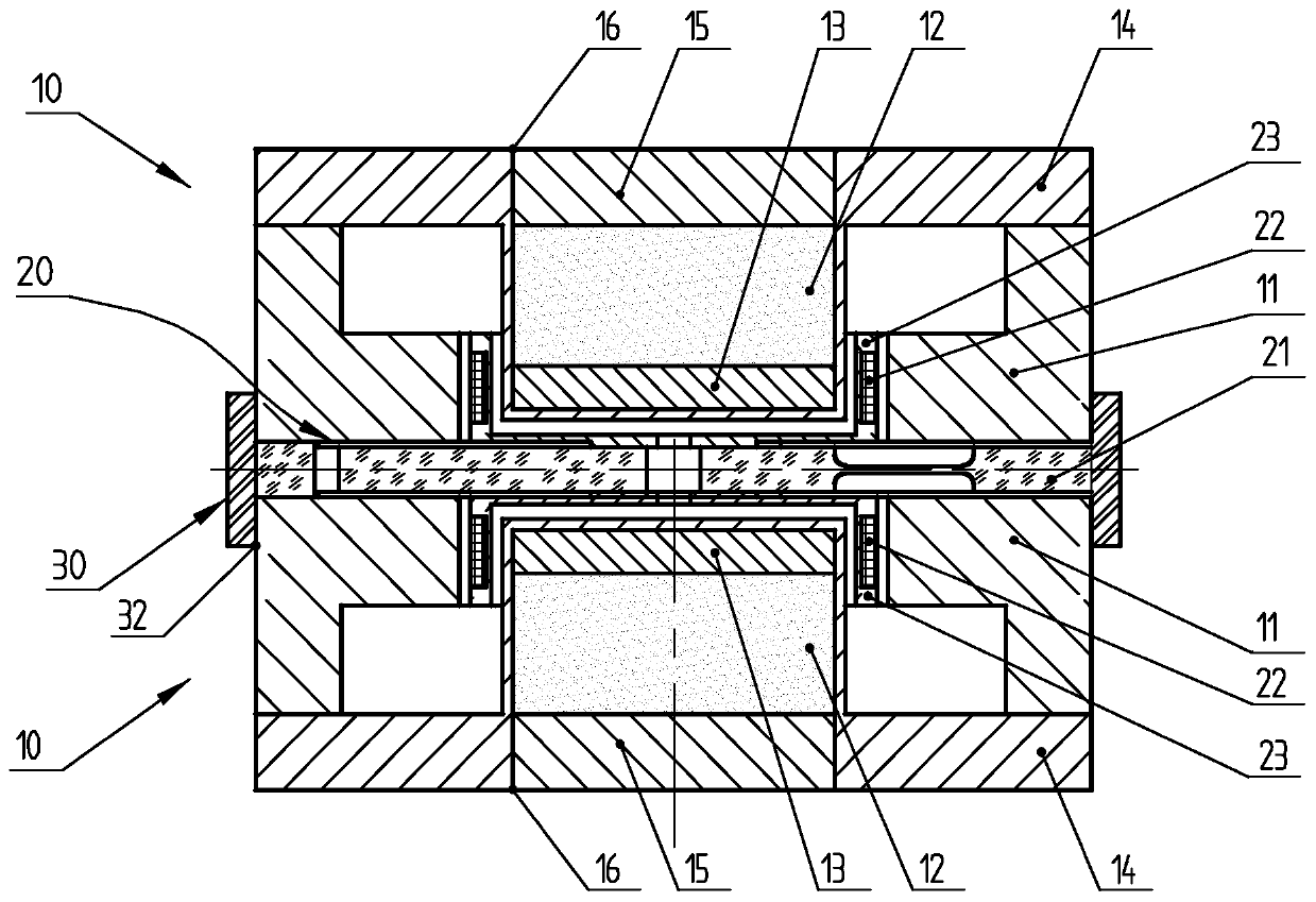 Vacuum-Retaining Structure for High-Resolution Quartz Flexible Accelerometers