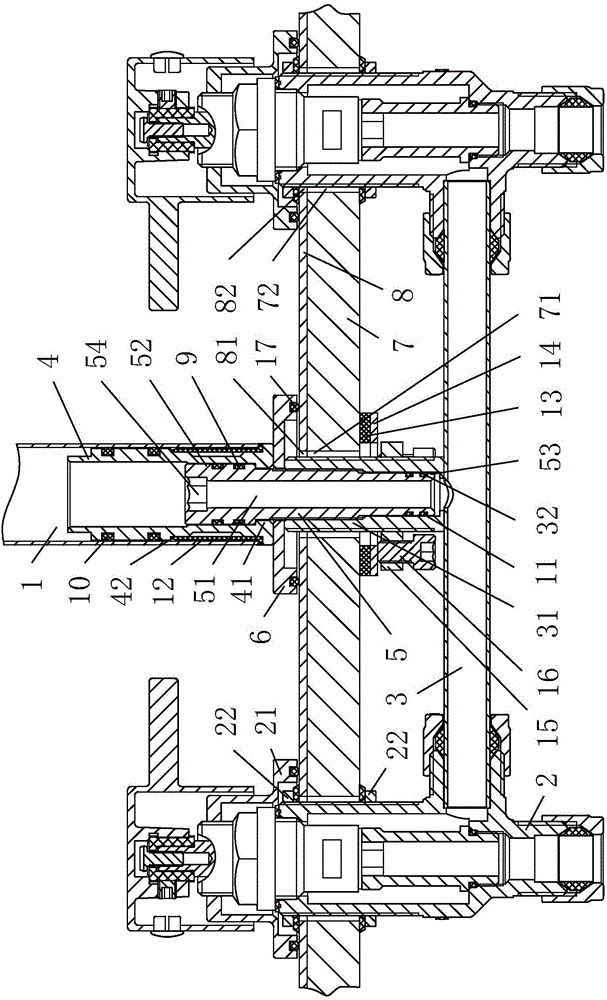 Three-hole bathtub faucet and installing method