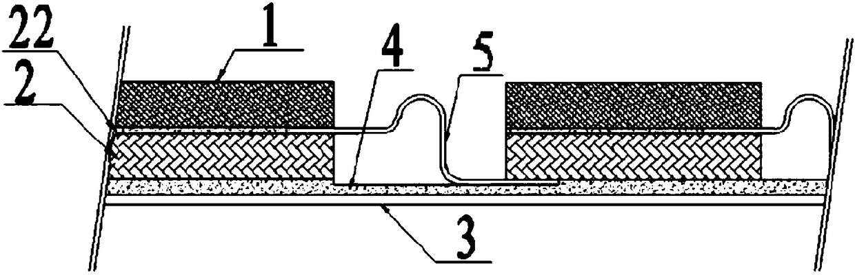 Space electrostatic protection solar cell array interconnection packaging structure and method