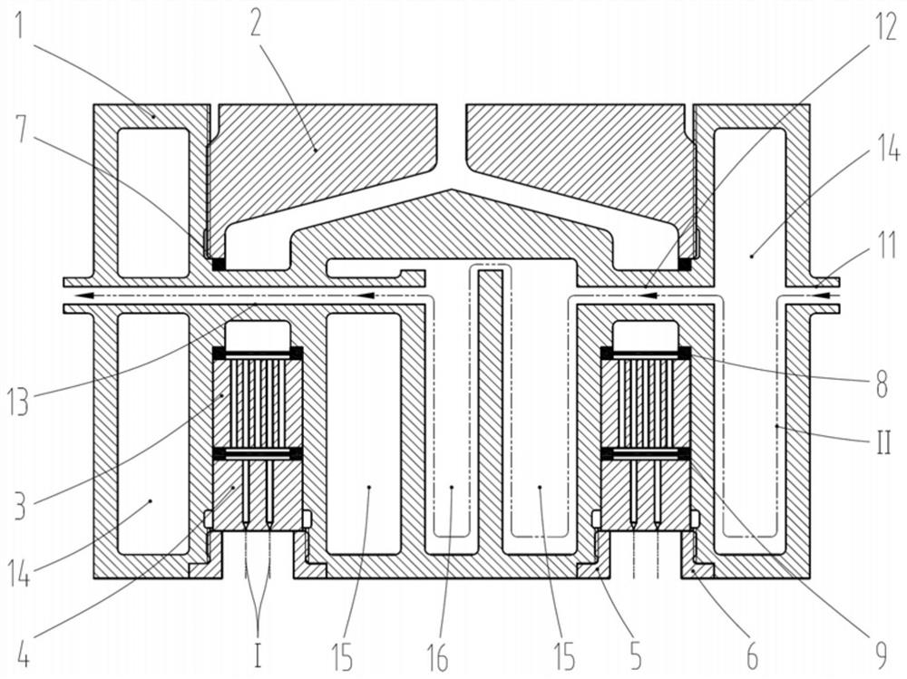 Inner and outer layer heat medium cyclic heating spinning component for preparing mesophase pitch based carbon fibers